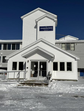Harborline Hotel